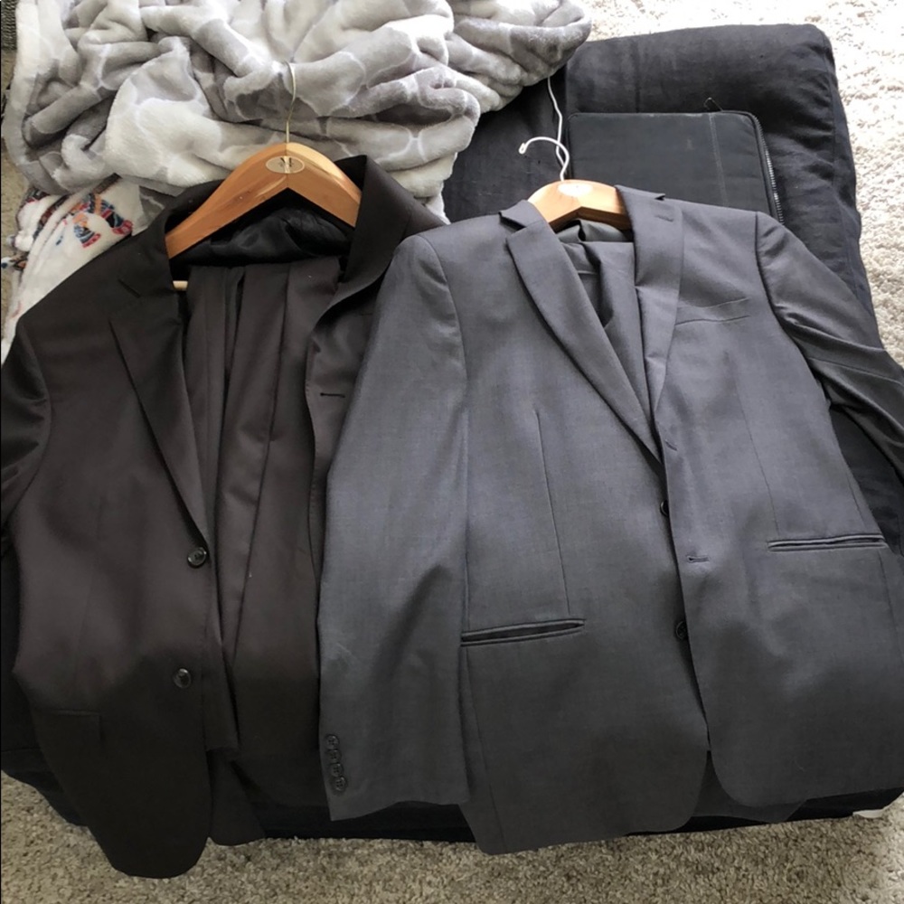 2 suits